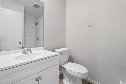 2742 E Pepperidge Drive, Lancaster, TX 75134 - Photo 25