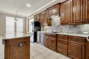 5024 Running Brook Dr, Joshua, TX 76058 - Photo 11