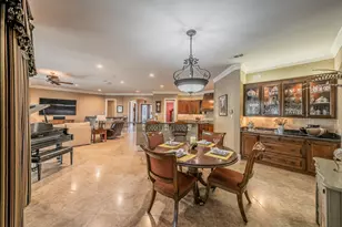 2726 Country Club Rd, Pantego, TX 76013 - Photo 13