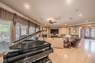 2726 Country Club Rd, Pantego, TX 76013 - Photo 7