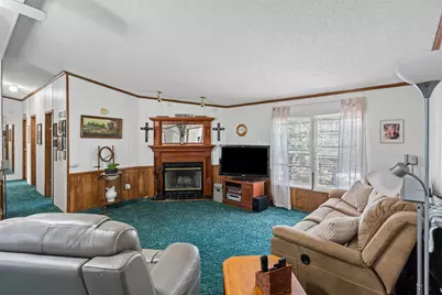 402 Silver Acres Road, Azle, TX 76020 - Photo 5