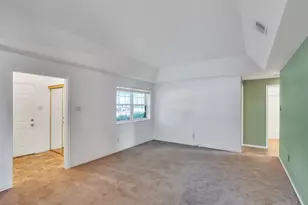 512 Bluebird Ln, Red Oak, TX 75154 - Photo 11