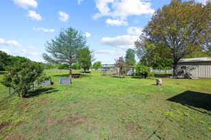 503 Wilson St, Whitesboro, TX 76273 - Photo 33