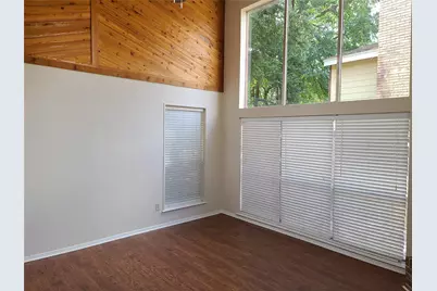 1914 Shorewood Drive, Grapevine, TX 76051 - Photo 7