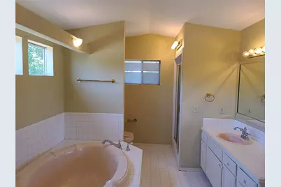 1914 Shorewood Drive, Grapevine, TX 76051 - Photo 21