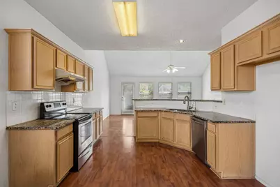 3900 Sennen Circle, Plano, TX 75025 - Photo 9