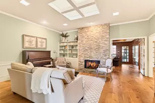 819 Lockhaven Ln, Coppell, TX 75019 - Photo 5