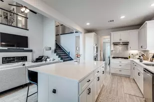 1352 Peregrine Trl, Frisco, TX 75036 - Photo 9