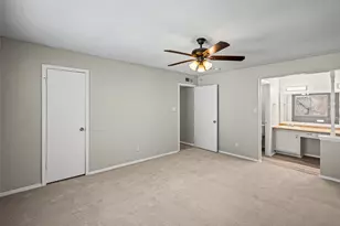 513 Beechwood Dr, Grand Prairie, TX 75052 - Photo 19