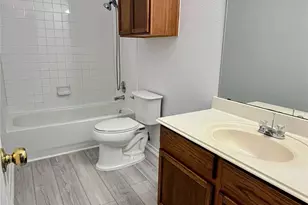 2007 Walnut Hills Ln, Mansfield, TX 76063 - Photo 11