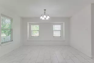 7137 John T White Rd, Fort Worth, TX 76120 - Photo 13