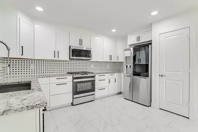 7137 John T White Road, Fort Worth, TX 76120 - Photo 9