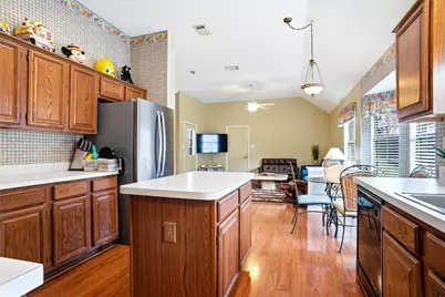 833 Windy Meadow Circle, DeSoto, TX 75115 - Photo 11