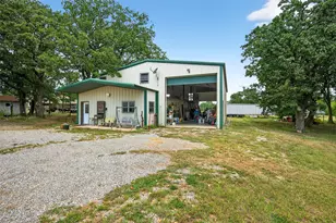 1200 Co Rd 1215, Savoy, TX 75479 - Photo 9