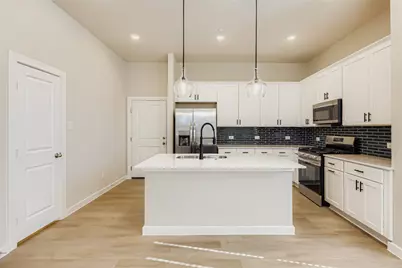 1204 Pebblebrook Drive, McKinney, TX 75071 - Photo 9
