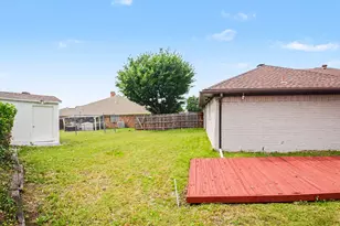 2212 Southern Ct, Carrollton, TX 75006 - Photo 37