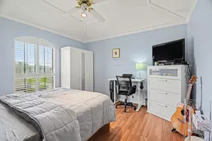 2212 Southern Ct, Carrollton, TX 75006 - Photo 29