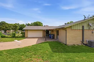 14046 Rolling Hills Ln, Dallas, TX 75240 - Photo 25