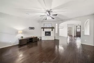 4500 Lakeside Hollow St, Fort Worth, TX 76262 - Photo 15