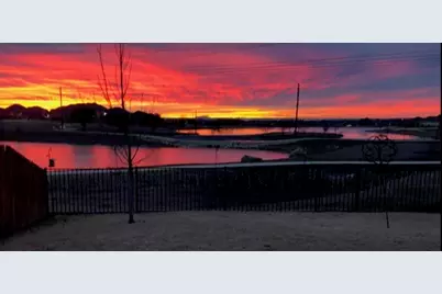 4500 Lakeside Hollow Street, Fort Worth, TX 76262 - Photo 35