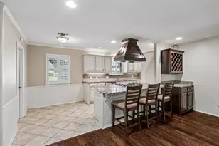 1401 Allegheny Dr, Arlington, TX 76012 - Photo 11