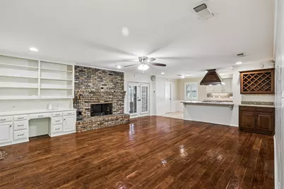 1401 Allegheny Drive, Arlington, TX 76012 - Photo 5