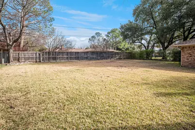 1401 Allegheny Drive, Arlington, TX 76012 - Photo 21