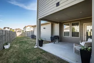 1346 Roundup Wy, Argyle, TX 76226 - Photo 3