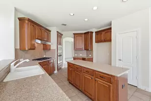 1131 Durango Cir, Shady Shores, TX 76208 - Photo 7
