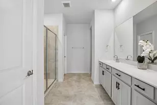 10105 Lakemont Dr, Fort Worth, TX 76131 - Photo 19
