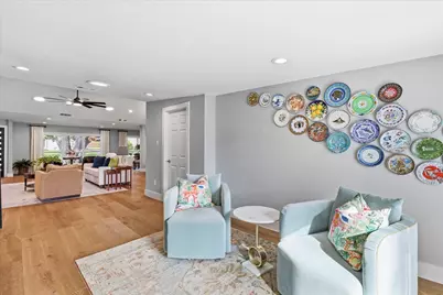 6722 Kingsbury Drive, Dallas, TX 75231 - Photo 21