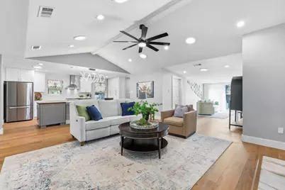 6722 Kingsbury Drive, Dallas, TX 75231 - Photo 5