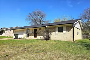 2801 Meadows Dr, Plano, TX 75074 - Photo 3