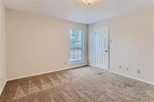 16301 Ledgemont Ln, Addison, TX 75001 - Photo 13