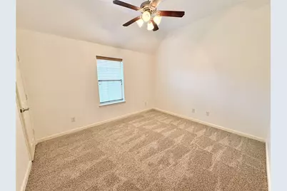 5827 Windy Meadow Lane, Grand Prairie, TX 75052 - Photo 21