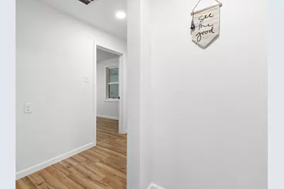 611 Cherry Street, Bowie, TX 76230 - Photo 23