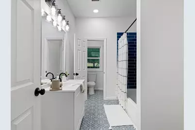 611 Cherry Street, Bowie, TX 76230 - Photo 13