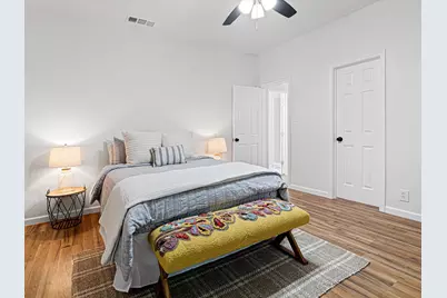 611 Cherry Street, Bowie, TX 76230 - Photo 11