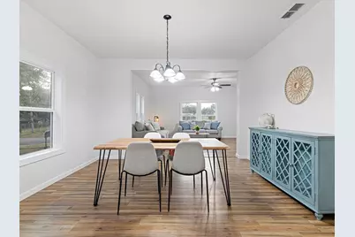 611 Cherry Street, Bowie, TX 76230 - Photo 5