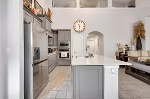 1129 Snowy Owl Dr, Alvarado, TX 76009 - Photo 9