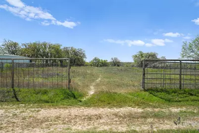 2202 County Road 3657, Springtown, TX 76082 - Photo 7