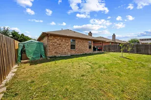 424 Brookhollow Ln, Saginaw, TX 76131 - Photo 23