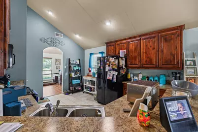 424 Brookhollow Lane, Saginaw, TX 76131 - Photo 7