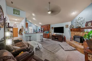 424 Brookhollow Ln, Saginaw, TX 76131 - Photo 5