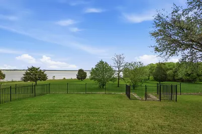 4024 Stone Haven Drive, Garland, TX 75043 - Photo 29