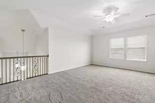 211 Copper Canyon Dr, Lewisville, TX 75067 - Photo 25