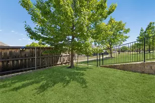 211 Copper Canyon Dr, Lewisville, TX 75067 - Photo 33