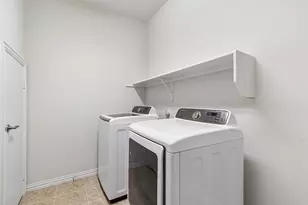 211 Copper Canyon Dr, Lewisville, TX 75067 - Photo 31