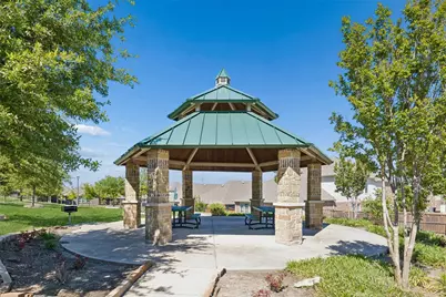 211 Copper Canyon Drive, Lewisville, TX 75067 - Photo 35