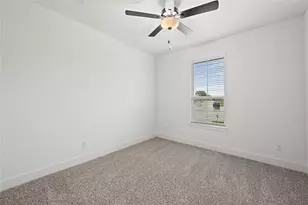 8000 Candy Ln, Waco, TX 76708 - Photo 3